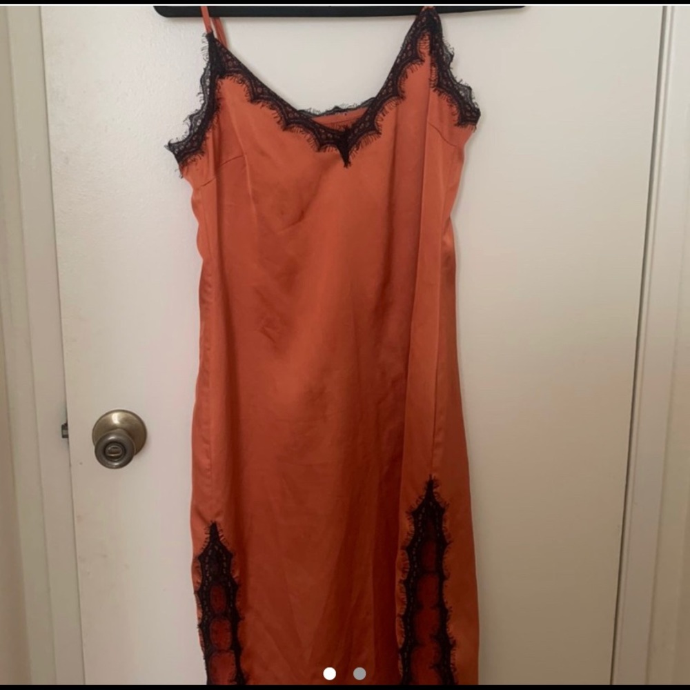 Silk orange slip